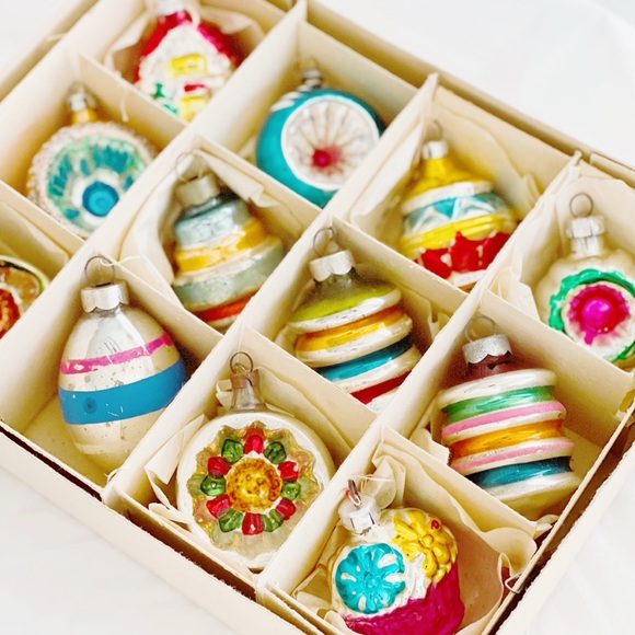 Meet your Posher Archaic Charm - Picture 4 of 16